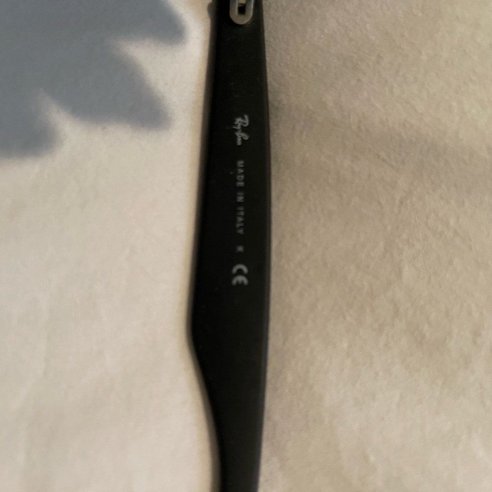 Rayban Only Worn A Few Times. Still In Great Cond… - image 3